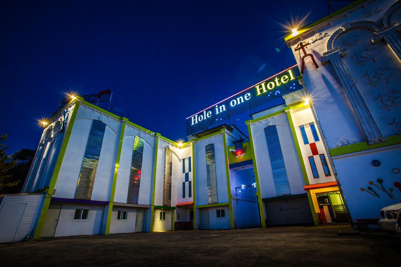 Hole In One Hotel Сачон Екстериор снимка